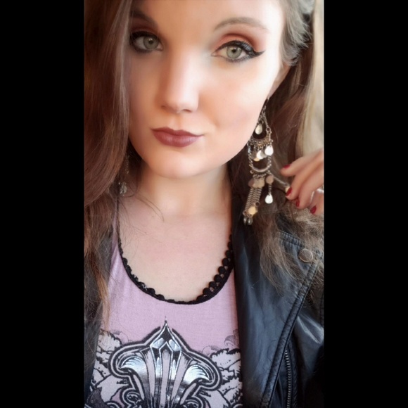 Meet your Posher, Liz - Picture 6 of 6